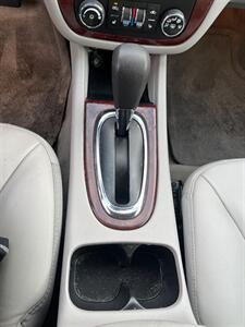 2009 Chevrolet Impala LT   - Photo 15 - Evansville, IN 47711