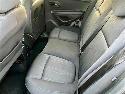 2016 Chevrolet Trax LT - Photo 11 - Evansville, IN 47711