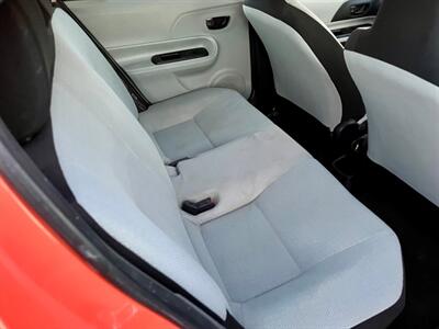 2013 Toyota Prius c One   - Photo 9 - Evansville, IN 47711