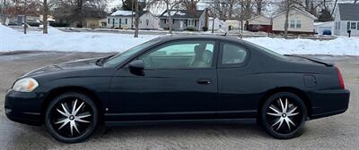 2006 Chevrolet Monte Carlo LT   - Photo 2 - Evansville, IN 47711