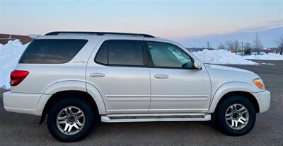 2005 Toyota Sequoia Limited   - Photo 5 - Evansville, IN 47711