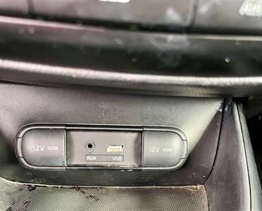 2016 Kia Soul - Photo 17 - Evansville, IN 47711