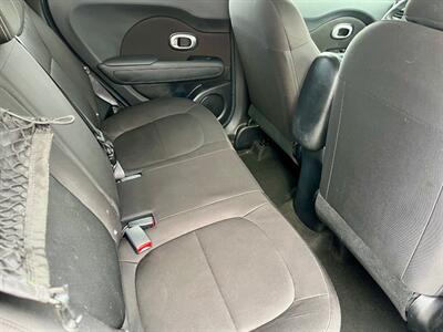 2016 Kia Soul - Photo 10 - Evansville, IN 47711