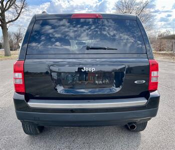 2017 Jeep Patriot Sport SE - Photo 8 - Evansville, IN 47711