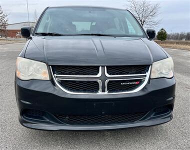2012 Dodge Grand Caravan SXT - Photo 8 - Evansville, IN 47711