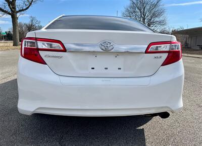 2012 Toyota Camry XLE   - Photo 4 - Evansville, IN 47711