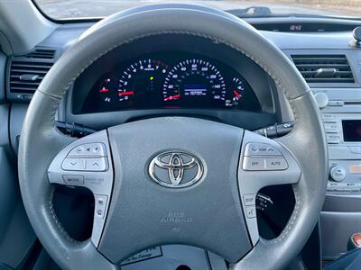 2010 Toyota Camry XLE V6 - Photo 14 - Evansville, IN 47711