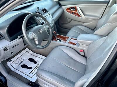 2010 Toyota Camry XLE V6 - Photo 13 - Evansville, IN 47711