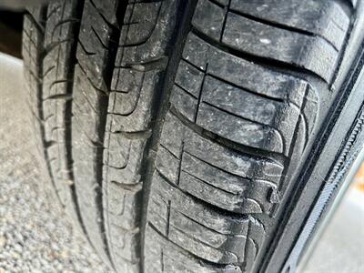 2010 Toyota Camry XLE V6 - Photo 23 - Evansville, IN 47711