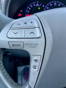 2010 Toyota Camry XLE V6 - Photo 16 - Evansville, IN 47711