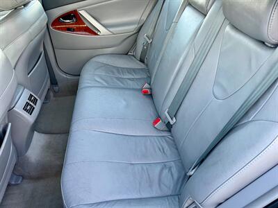 2010 Toyota Camry XLE V6 - Photo 11 - Evansville, IN 47711