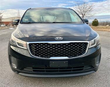 2016 Kia Sedona LX   - Photo 8 - Evansville, IN 47711