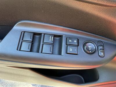 2015 Honda Fit LX - Photo 11 - Hillsboro, OR 97123