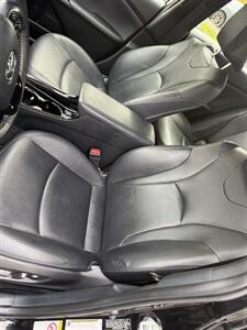 2022 Toyota Prius XLE   - Photo 12 - Hillsboro, OR 97123