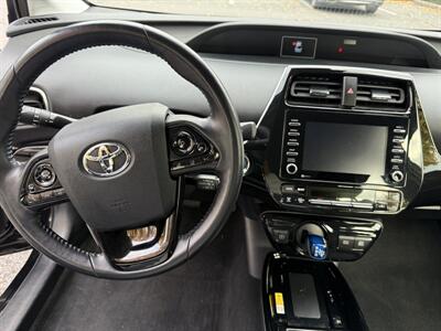 2022 Toyota Prius XLE   - Photo 13 - Hillsboro, OR 97123