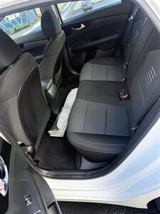 2019 Kia Forte S - Photo 11 - Hillsboro, OR 97123