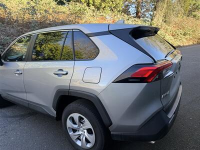2025 Toyota RAV4 LE   - Photo 6 - Hillsboro, OR 97123