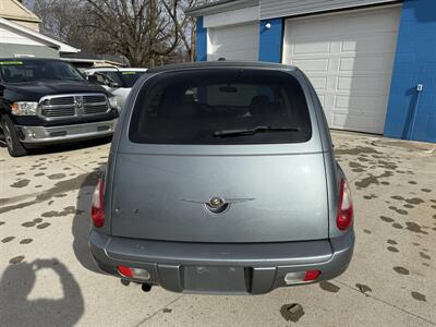 2010 Chrysler PT Cruiser Classic - Photo 4 - Somerville, OH 45064