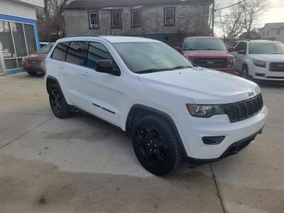 2019 Jeep Grand Cherokee Upland   - Photo 2 - Somerville, OH 45064