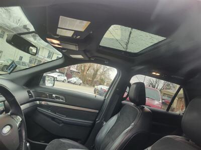2018 Ford Explorer XLT - Photo 8 - Somerville, OH 45064