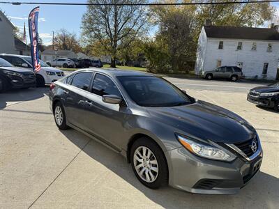 2018 Nissan Altima 2.5 S   - Photo 3 - Somerville, OH 45064
