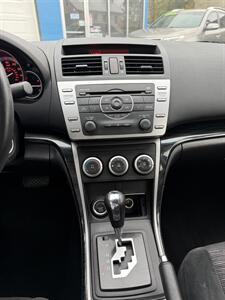2009 Mazda Mazda6 i Touring - Photo 12 - Somerville, OH 45064