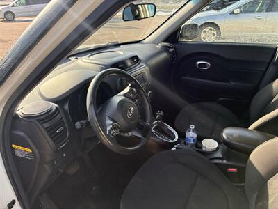 2019 Kia Soul   - Photo 4 - Charleston, IL 61920