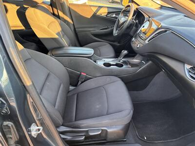 2019 Chevrolet Malibu LT   - Photo 36 - Charleston, IL 61920