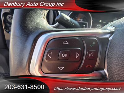2020 Jeep Wrangler Unlimited Sahara   - Photo 18 - Danbury, CT 06810