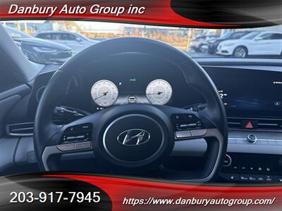 2023 Hyundai Elantra Limited   - Photo 10 - Danbury, CT 06810