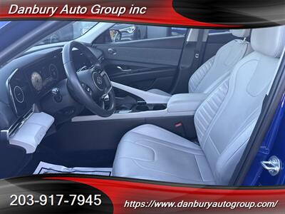 2023 Hyundai Elantra Limited   - Photo 9 - Danbury, CT 06810