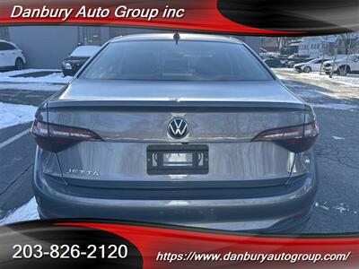 2024 Volkswagen Jetta S   - Photo 5 - Danbury, CT 06810