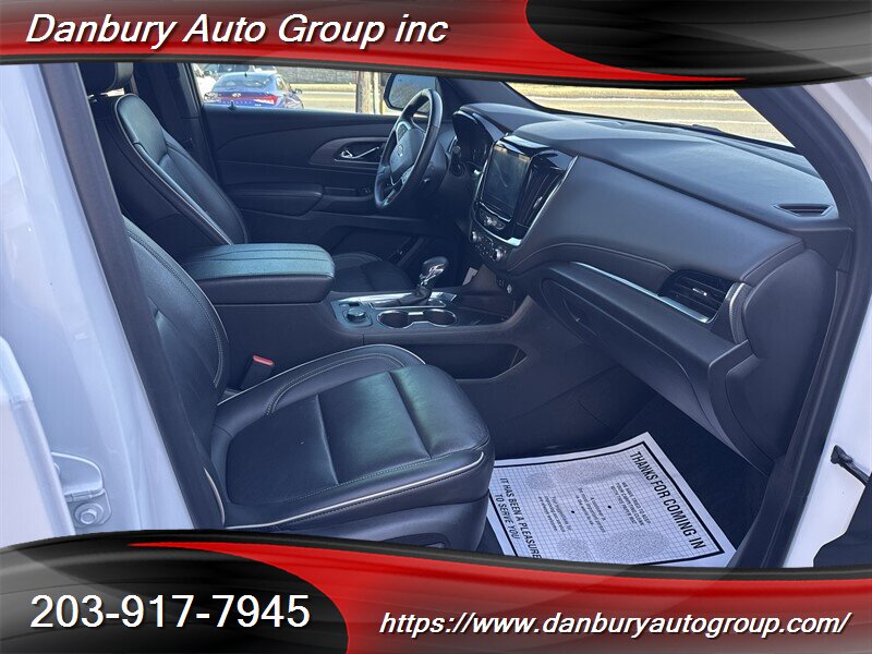 2023 Chevrolet Traverse Premier - Photo 11 - Danbury, CT 06810