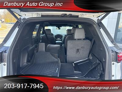 2023 Chevrolet Traverse Premier - Photo 6 - Danbury, CT 06810