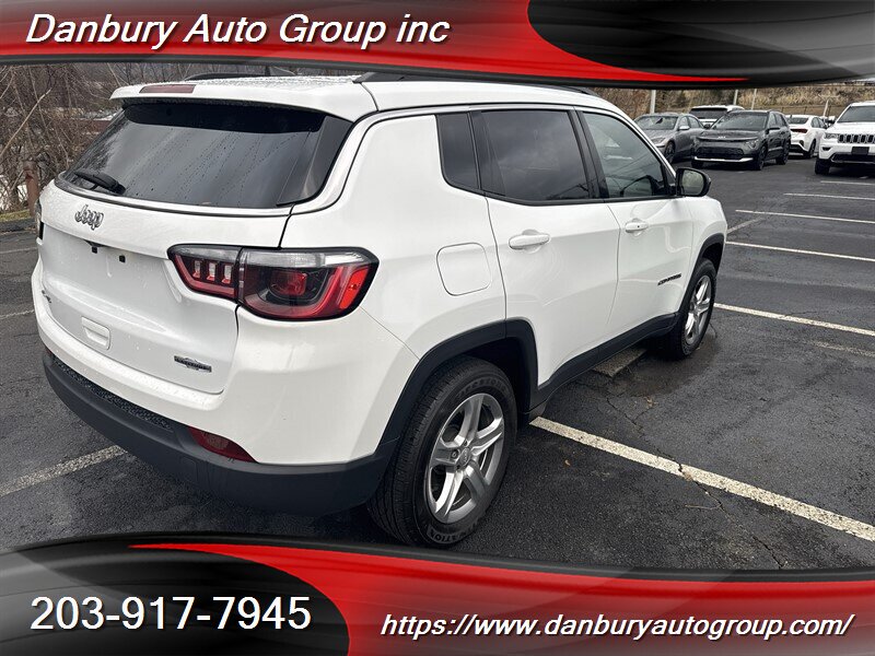 2023 Jeep Compass Latitude - Photo 6 - Danbury, CT 06810