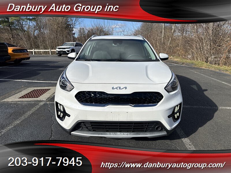 2022 Kia Niro Plug-In Hybrid LXS  LXS - Photo 1 - Danbury, CT 06810
