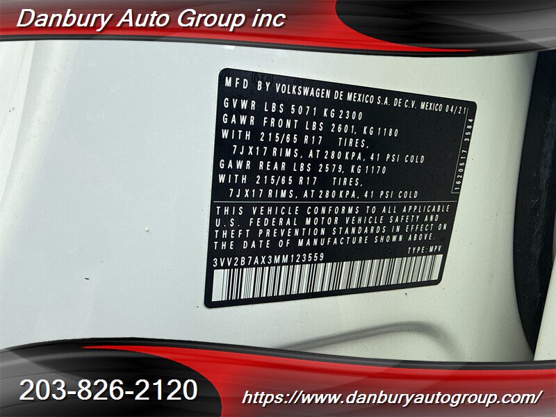 2021 Volkswagen Tiguan SE 4Motion - Photo 11 - Danbury, CT 06810