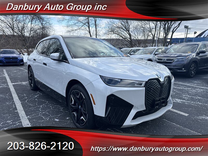 2023 BMW iX M60 - Photo 8 - Danbury, CT 06810