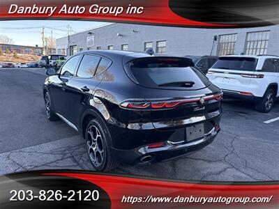 2024 Alfa Romeo Tonale Hybrid Veloce   - Photo 4 - Danbury, CT 06810