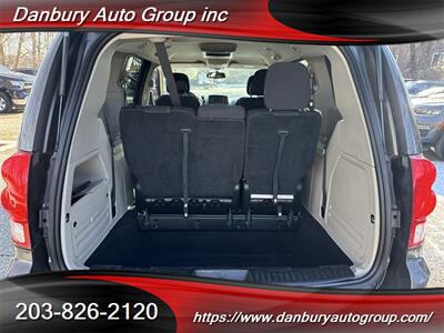 2017 Dodge Grand Caravan SE   - Photo 12 - Danbury, CT 06810