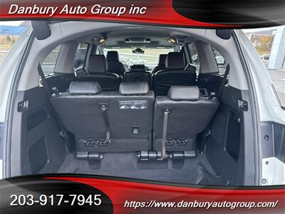 2022 Honda Odyssey Touring   - Photo 5 - Danbury, CT 06810