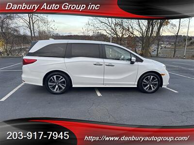 2022 Honda Odyssey Touring   - Photo 7 - Danbury, CT 06810