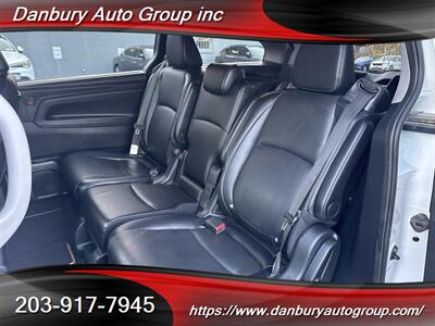 2022 Honda Odyssey Touring   - Photo 10 - Danbury, CT 06810