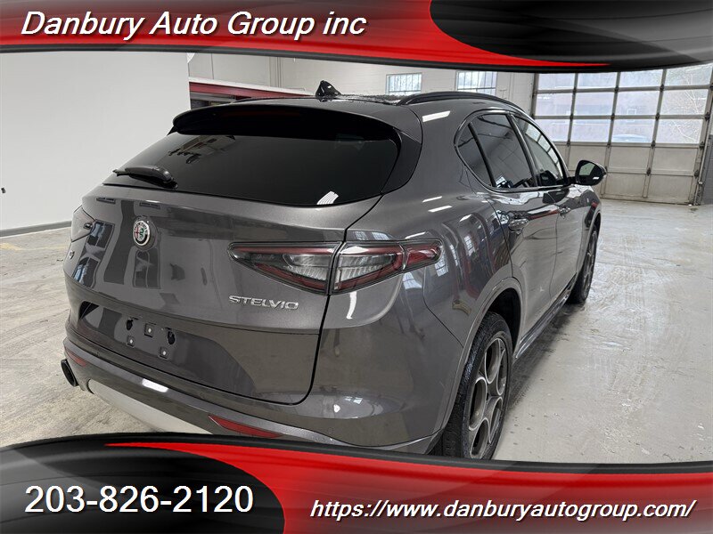 2024 Alfa Romeo Stelvio Ti - Photo 6 - Danbury, CT 06810