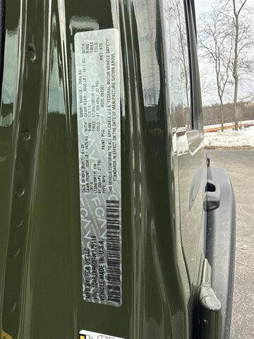 2024 Jeep Wrangler Rubicon 4xe - Photo 11 - Danbury, CT 06810