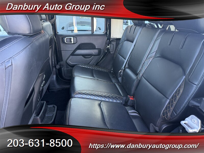 2021 Jeep Wrangler Unlimited Sahara 4xe - Photo 13 - Danbury, CT 06810