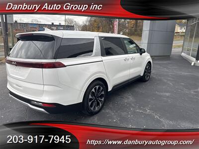 2024 Kia Carnival EX   - Photo 5 - Danbury, CT 06810
