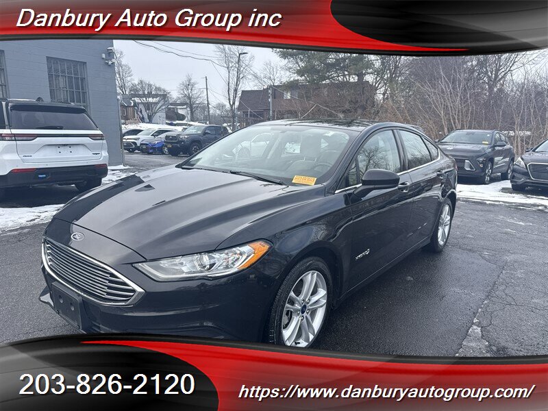 2018 Ford Fusion Hybrid S   - Photo 1 - Danbury, CT 06810