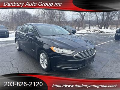 2018 Ford Fusion Hybrid S   - Photo 8 - Danbury, CT 06810