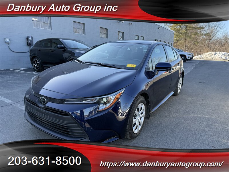 2023 Toyota Corolla LE   - Photo 1 - Danbury, CT 06810